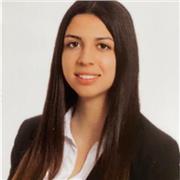 Doy clases particulares de apoyo escolar desde primaria hasta bachillerato. Mi especialidad es el inglés ya que la carrera que curso se da en su totalidad en ese idioma (Global Studies)